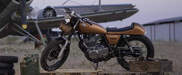 Yamaha SR400